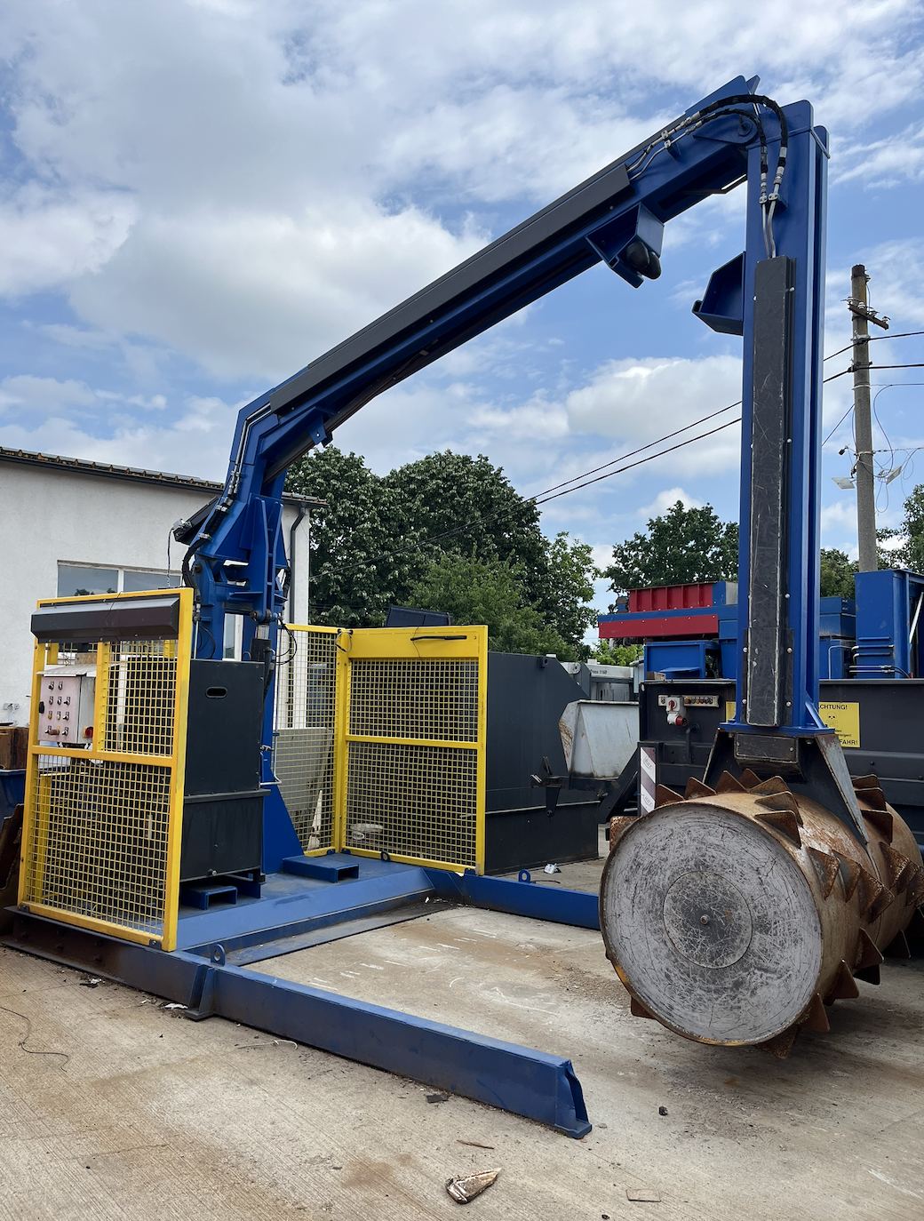 Compactor deșeuri lemn în containere – MBT Prontos